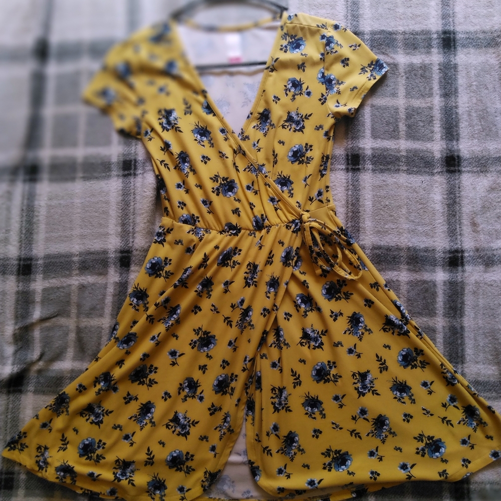 XS Yellow Sundress